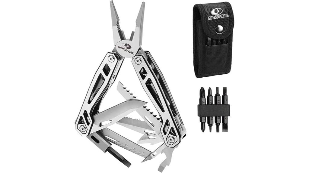 multitool with pliers